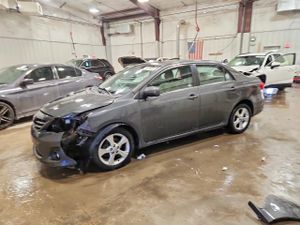 Toyota Corolla BASE 1.8L 4 2013