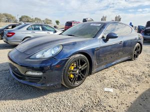 Porsche Panamera 2 3.6L 6 2011