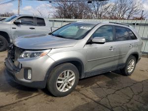 Kia Sorento LX 2.4L 4 2015