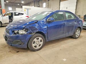 Chevrolet Aveo (Sonic) LS 1.8L 4 2014