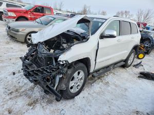 Jeep Grand Cherokee LAREDO 3.6L 6 2014