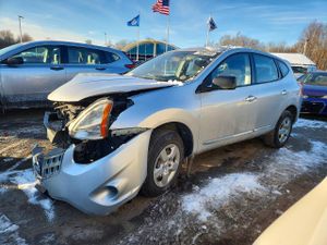 Nissan Rogue S 2.5L 4 2011