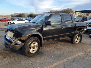 Nissan Frontier CREW CAB XE 3.3L 6 2000