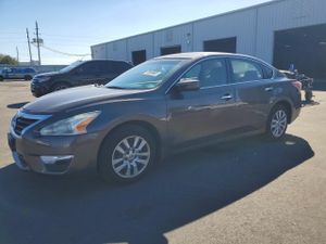 Nissan Altima 2.5 2.5L 4 2015