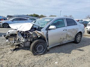 Toyota Corolla BASE 1.8L 4 2010