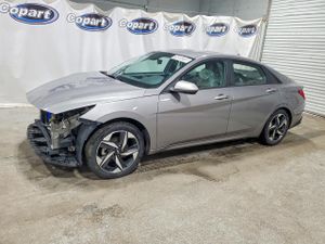 Hyundai Elantra 2.0L 4 2023