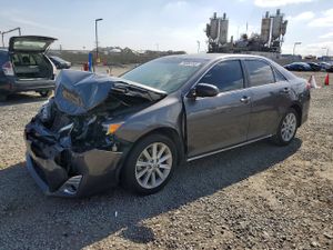 Toyota Camry L 2.5L 4 2014