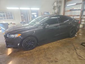 Ford Fusion SE 1.5L 4 2014