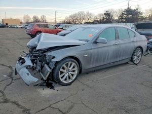 BMW 5 Series XI 3.0L 6 2012