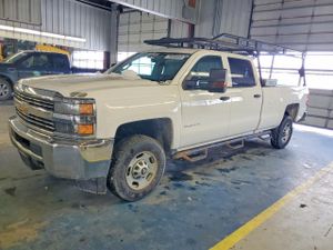 Chevrolet Silverado 1500 C2500 HEAVY DUTY 6.0L 8 2015