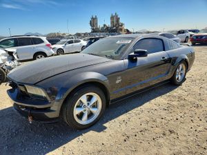 Ford Mustang GT 4.6L 8 2007
