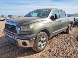 Toyota Tundra CREWMAX 5.7L 8 2009