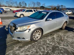 Chevrolet Malibu 2LT 2.5L 4 2015