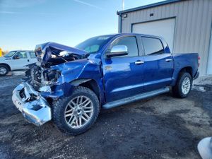Toyota Tundra CREWMAX PLATINUM 5.7L 8 2014