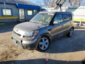 Kia Soul + 2.0L 4 2010