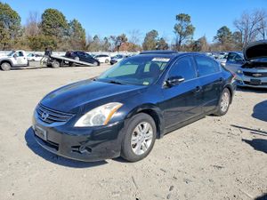 Nissan Altima BASE 2.5L 4 2010