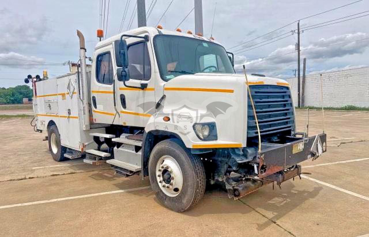Freightliner Business Class M2 8.3L 6 2013
