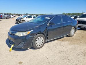 Toyota Camry BASE 2.5L 4 2012