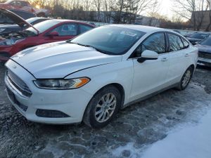 Ford Fusion S 2.5L 4 2015