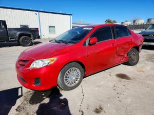 Toyota Corolla BASE 1.8L 4 2011