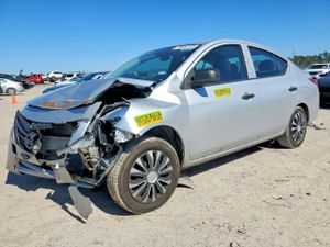 Nissan Versa S 1.6L 4 2015
