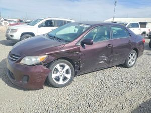 Toyota Corolla BASE 1.8L 4 2013