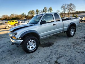 Toyota Tacoma XTRACAB PRERUNNER 2.7L 4 2003
