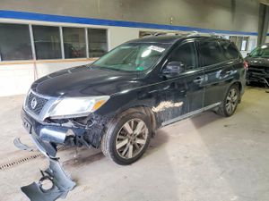 Nissan Pathfinder S 3.5L 6 2014