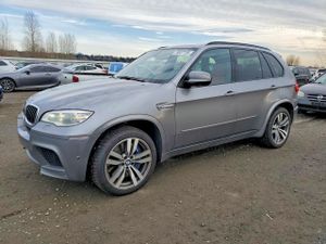 BMW X5 M 4.4L 8 2013