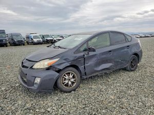 Toyota Prius 1.8L 4 2011
