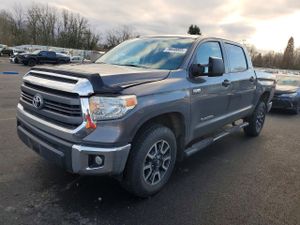 Toyota Tundra CREWMAX SR5 5.7L 8 2014