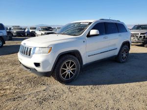 Jeep Grand Cherokee LAREDO 5.7L 8 2011
