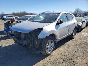 Nissan Rogue S 2.5L 4 2012