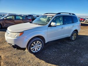 Subaru Forester 2.5X PREMIUM 2.5L 4 2012