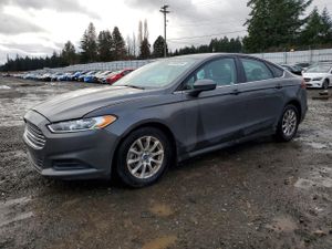 Ford Fusion S 2.5L 4 2015