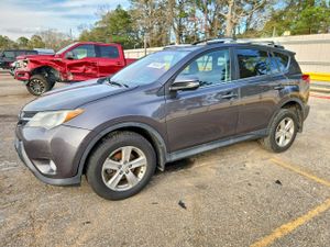 Toyota Rav4 XLE 2.5L 4 2013