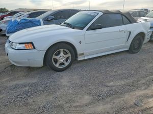 Ford Mustang 3.8L 6 2003