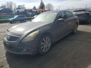 Infiniti G37 3.7L 6 2011