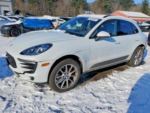 Porsche Macan 2.0L 4 2018