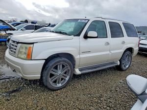 Cadillac Escalade LUXURY 6.0L 8 2002