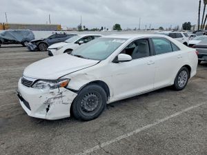 Toyota Camry L 2.5L 4 2014