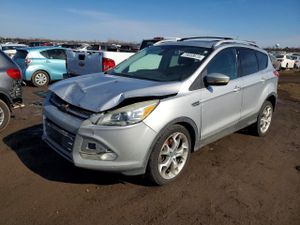 Ford Escape TITANIUM 2.0L 4 2013