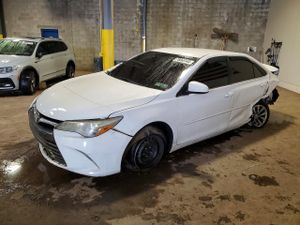 Toyota Camry LE 2.5L 4 2015