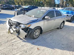 Toyota Corolla BASE 1.8L 4 2010