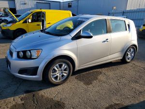 Chevrolet Aveo (Sonic) 1.4L 4 2013
