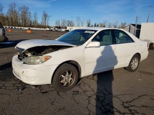 Toyota Camry LE 2.4L 4 2005
