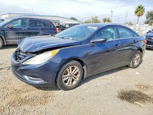 Hyundai Sonata GLS 2.4L 4 2012