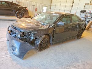 Toyota Camry BASE 2.5L 4 2011