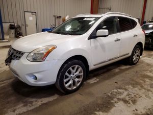 Nissan Rogue S 2.5L 4 2012