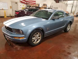 Ford Mustang 4.0L 6 2005